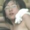 【観覧注意】即削除必須！メガネっ子のアドケナイ小娘のガリガリな微乳ボディが女子風呂で盗撮されて拡散！